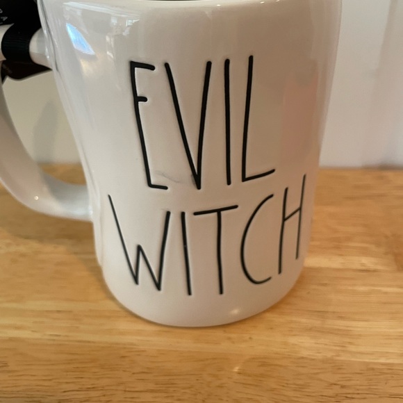 Rae Dunn ceramic mug-Disney Villains-Snow White Evil Queen/witch-NEW - Picture 5 of 8